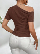 Blusa Feminina Suplex com Manga Curta Assimétrica Drapeada Verão Elegante Casual Ombro a Ombro
